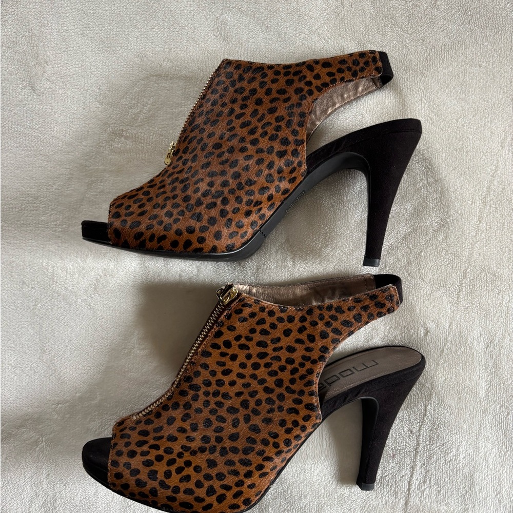 Elegant Black and Brown High Heels